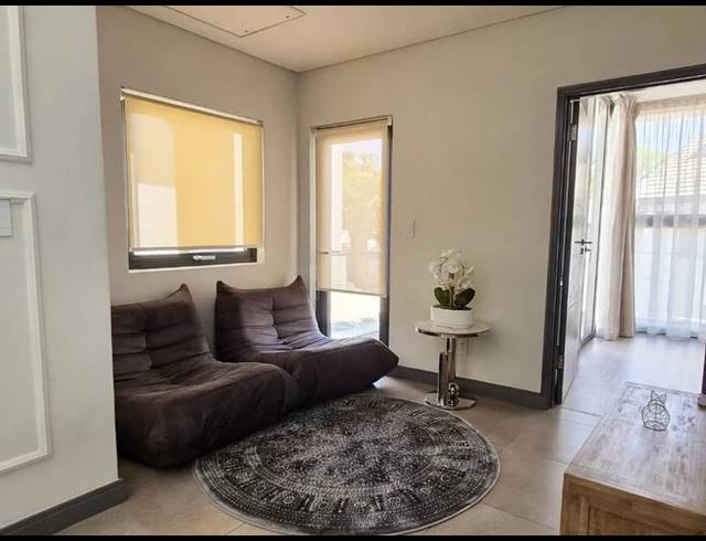 3 BEDROOM PROPERTY TO RENT IN BRYANSTON